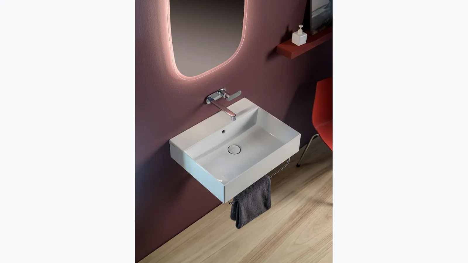 Applight washbasin by Flamin