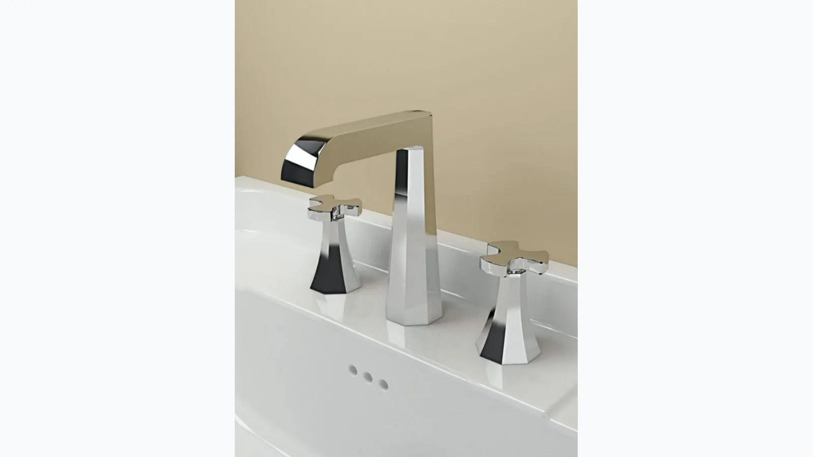 Evergreen plumbing fixtures by Flaminia