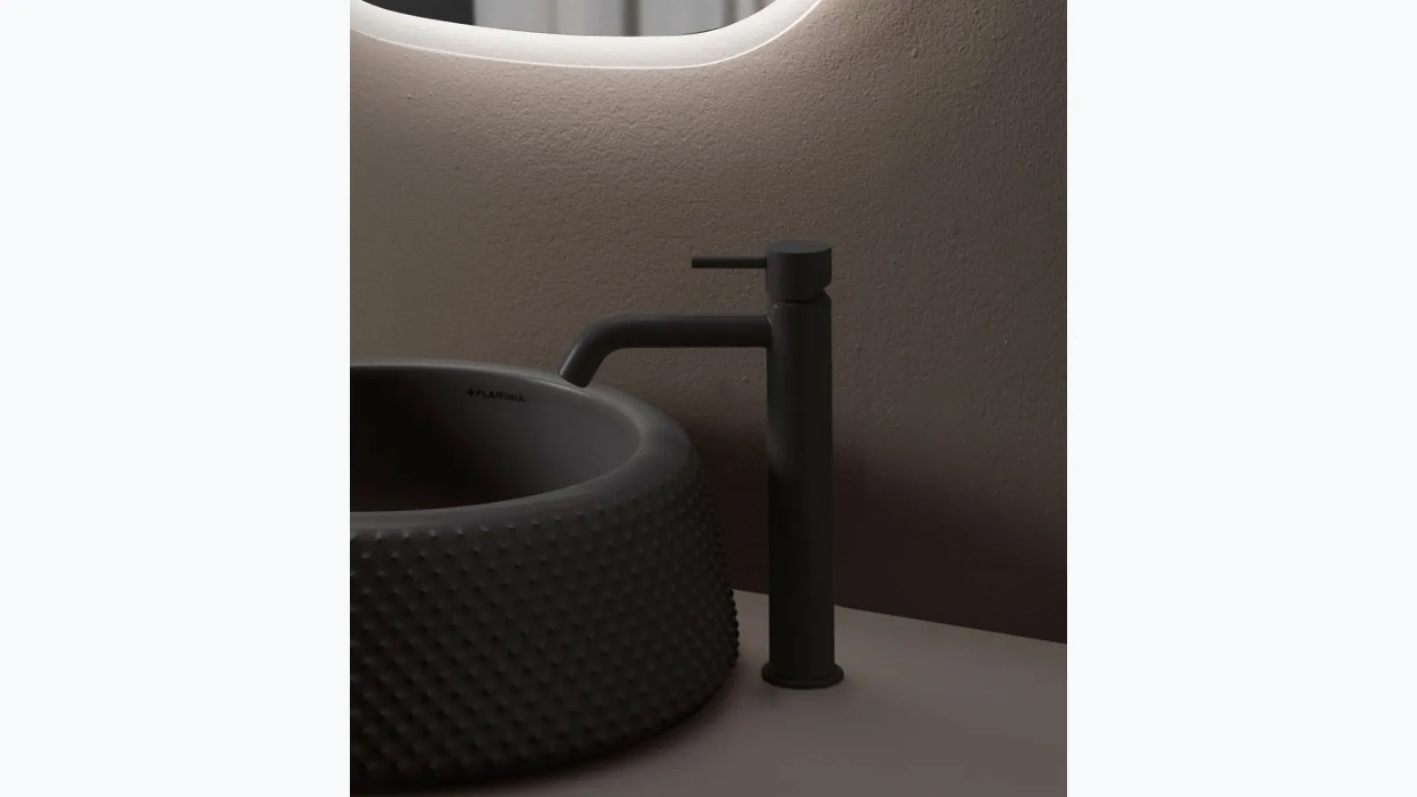 Look bathroom faucets by Flaminia.