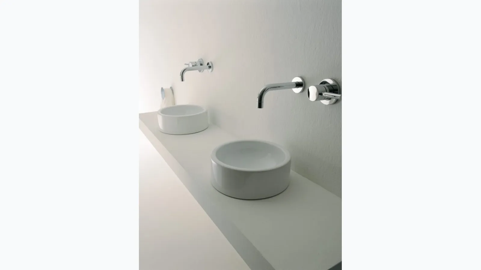 Mini Twin Washbasin by Flaminia