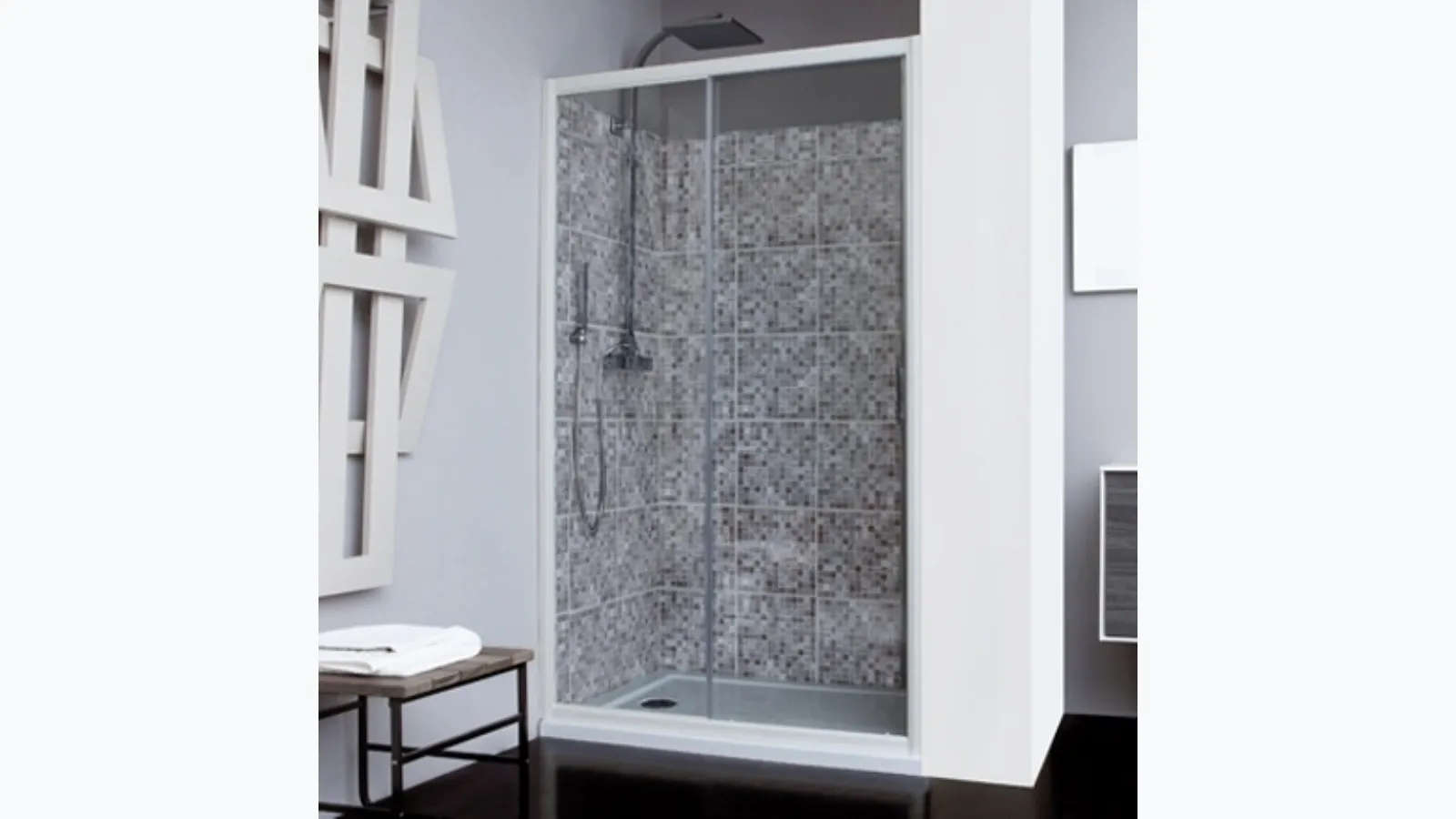 Naif shower box by Megius.