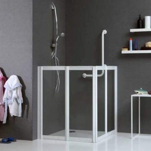 Low shower box with Pagoda folding opening by Megius.