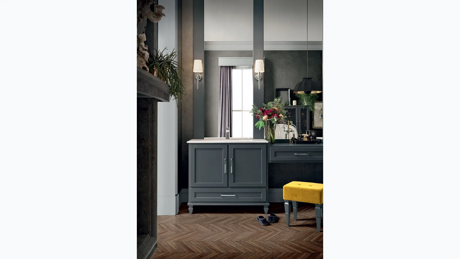 York 02 bathroom Mobile in Cerasa's London Smoke lacquered finish.