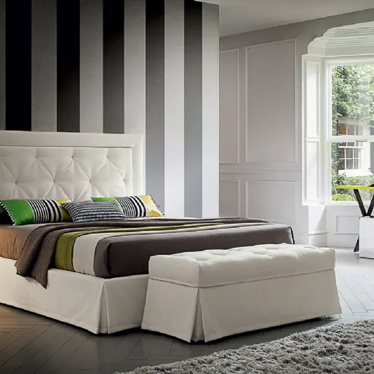 Fabric bed with Adrian headboard by Felis.