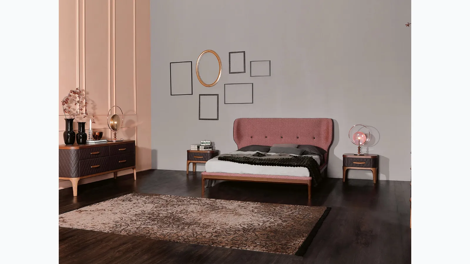 Fabric bed with Ambra headboard by Tonin Casa