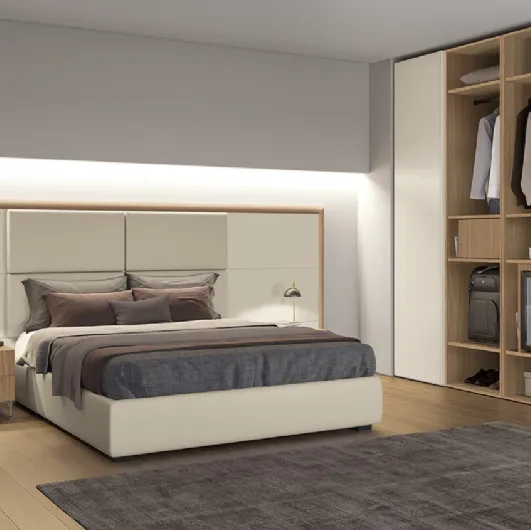Basic faux leather bed by Colombini Casa
