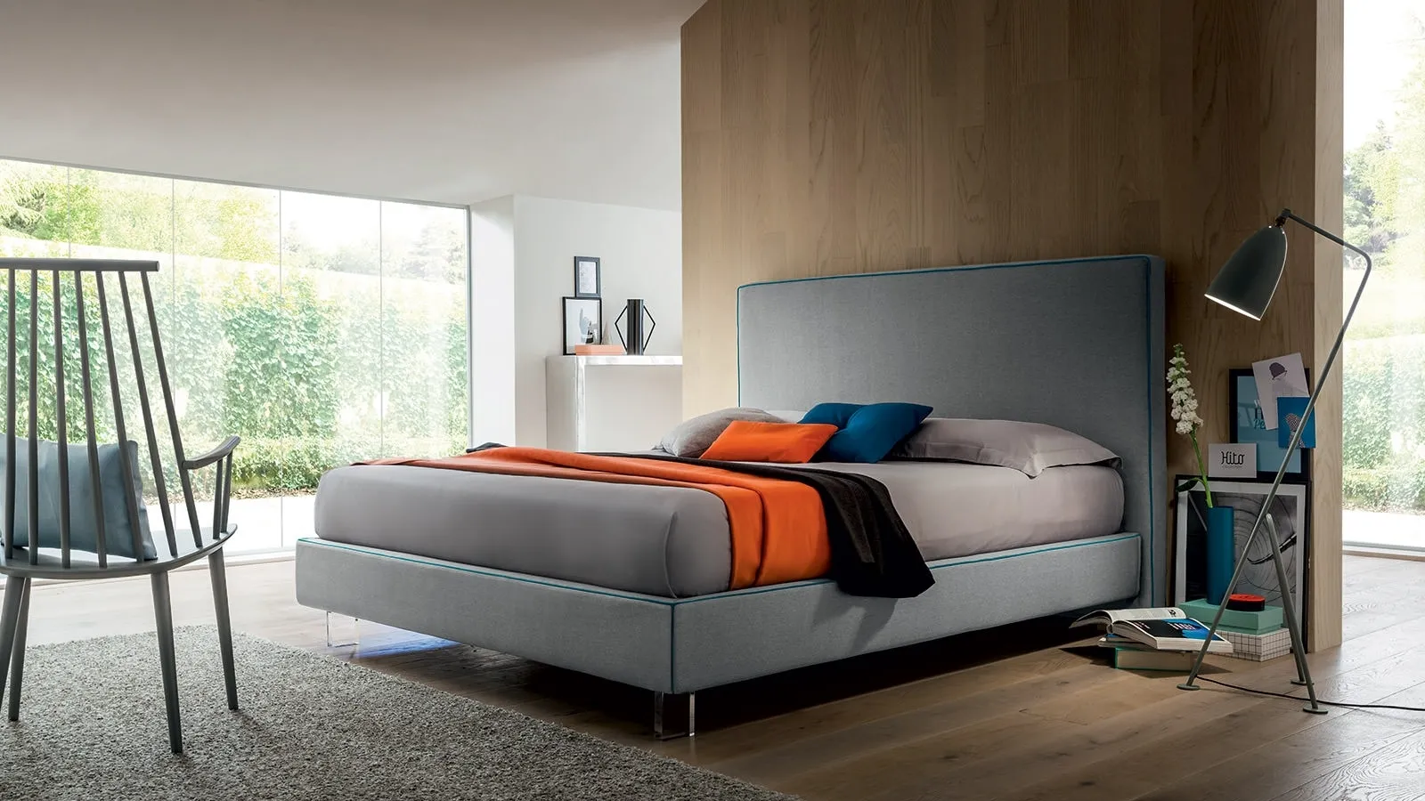 Simple and linear fabric bed with Charles headboard by Felis.