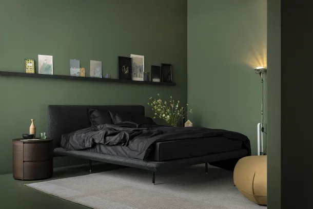 Fabric bed Clapis by Kristalia