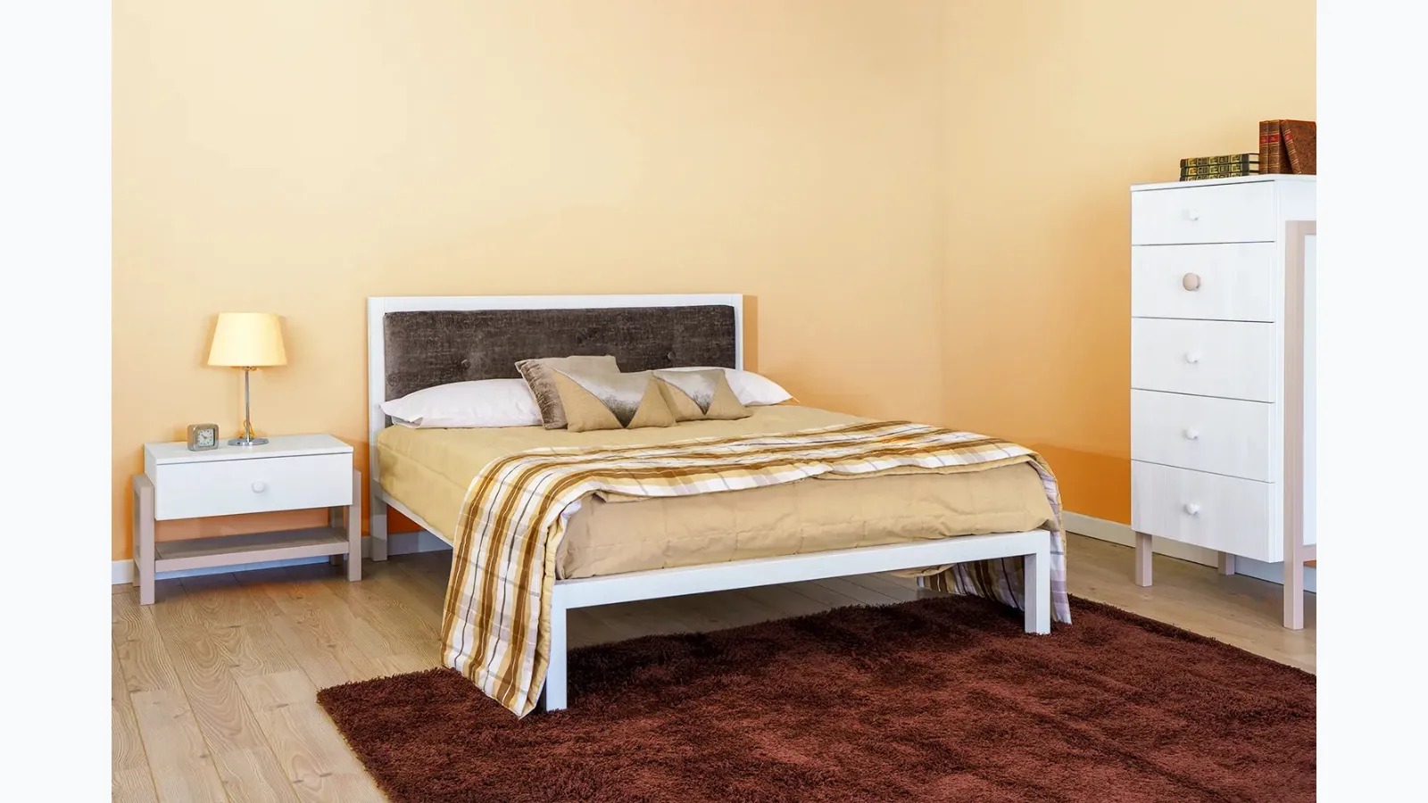 Double wooden bed with padded headboard Cobalto by Callesella