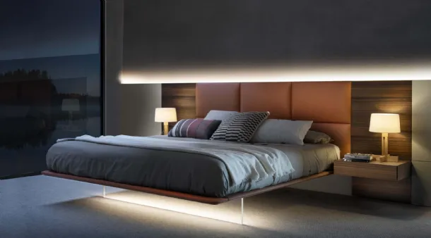 Bed with Dama boiserie by Presotto