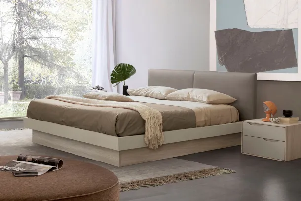 Bed with upholstered headboard in Double eco-leather by S75.