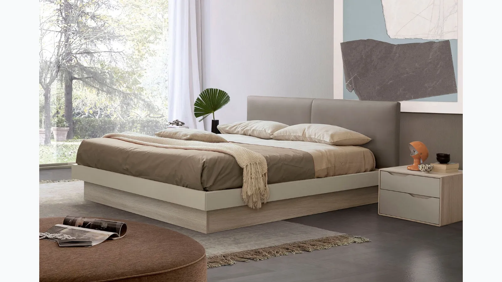 Bed with upholstered headboard in Double eco-leather by S75.