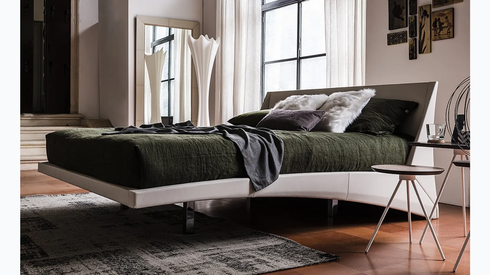 Design bed Dylan by Cattelan Italia