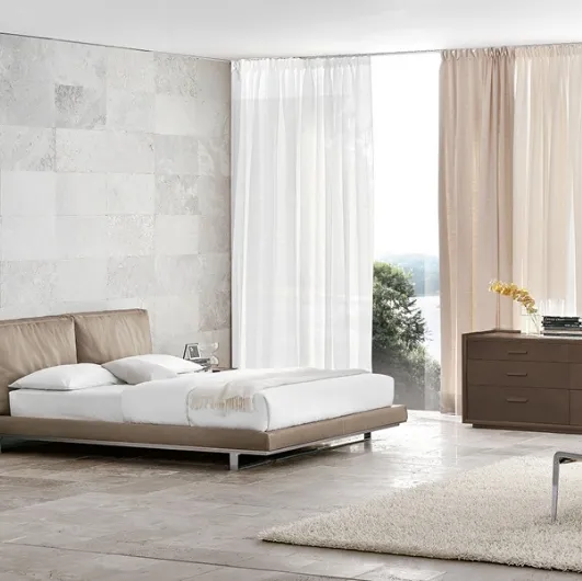 Leather bed with padded headboard Echo by Alivar