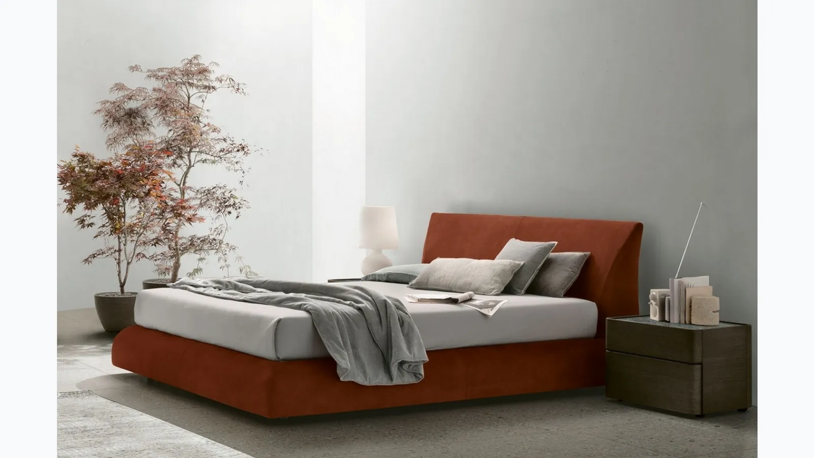 Bed with storage box Eros in nabuk leather by Tomasella