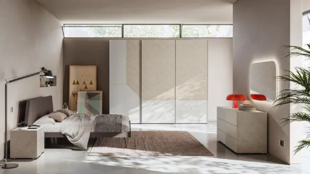 King size bed Exact night 21 in padded fabric by Orme.