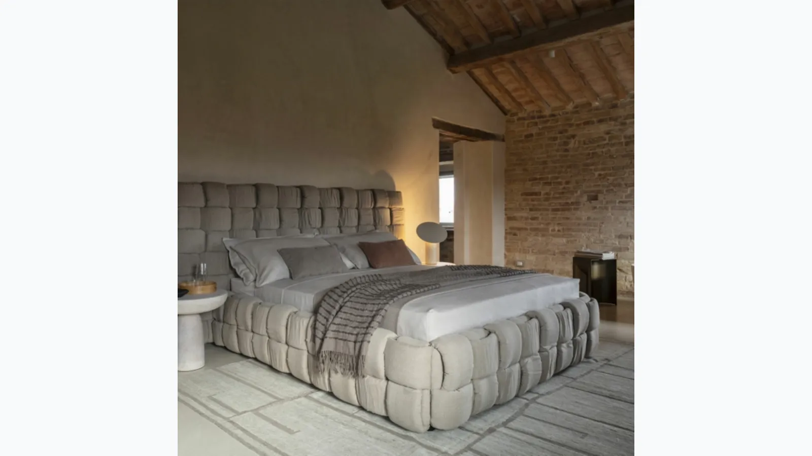 Design bed Flirt by Mogg.