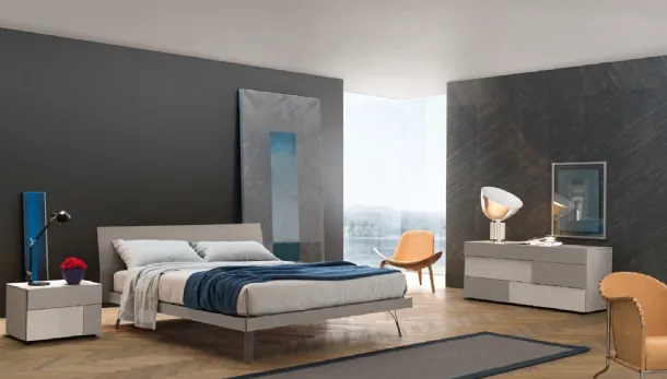 Bed Folio Grafic with Sangiacomo shaped headboard