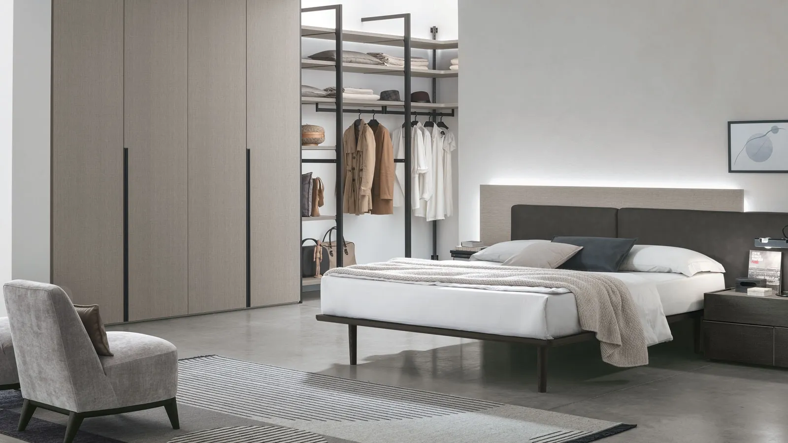 Halifax bed in alpaca material with padded headboard by Tomasella.