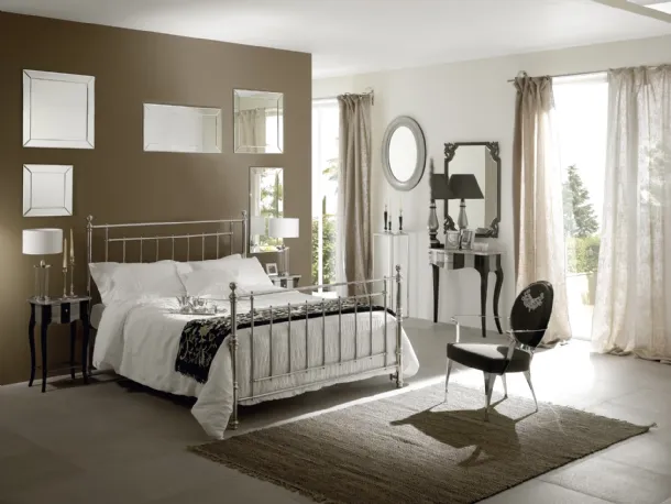 English double bed by Cantori