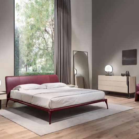Leather bed Iseo 24 by Cantori