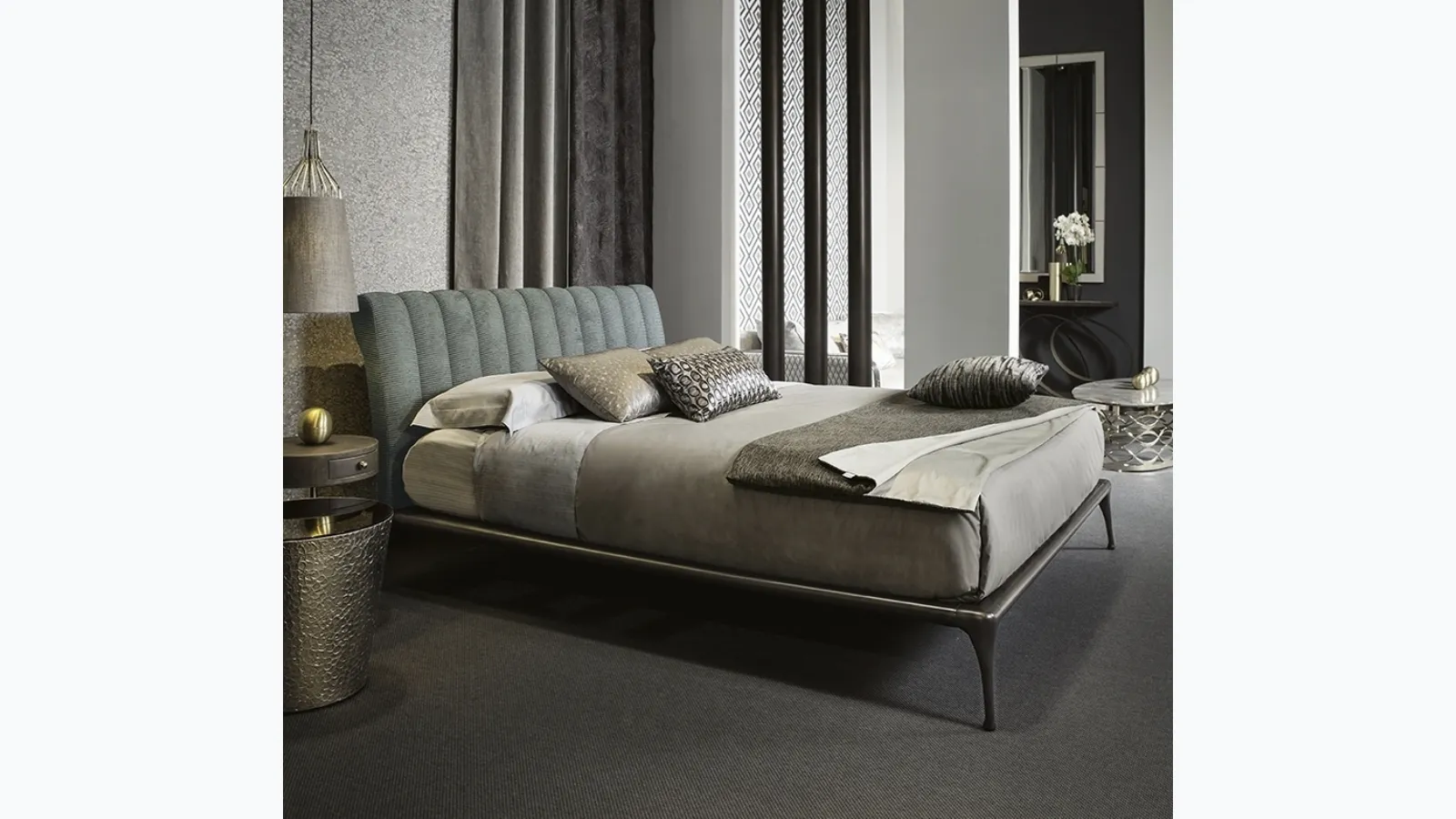 Quilted headboard bed Iseo by Cantori