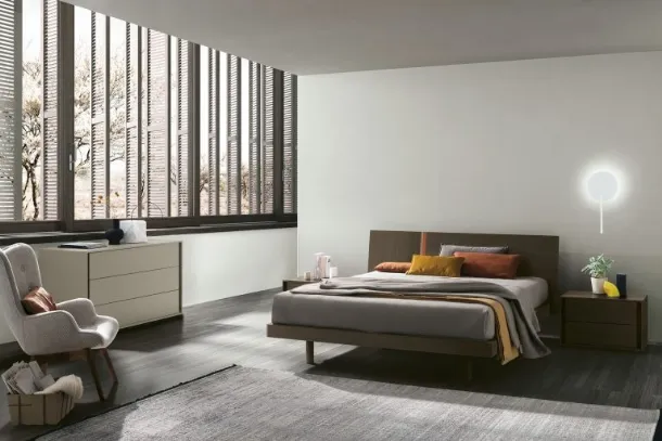 Bed with Ken headboard in textured moka oak by Tomasella.