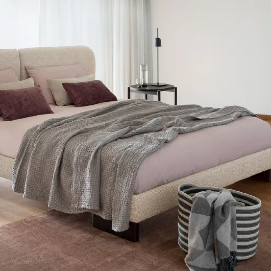 Upholstered fabric bed with quilted headboard Kilian by Calligaris