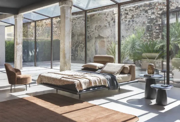 Kite Bed in leather by Flexteam