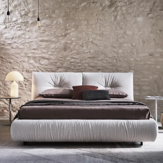 Upholstered fabric bed Kumo by Twils.