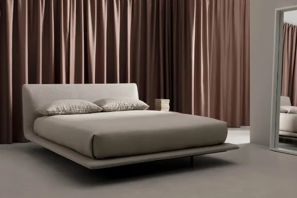 Design bed Legri in Kristalia padded fabric