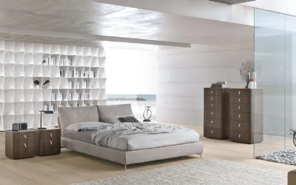 Leather bed with Oasi headboard by Alivar