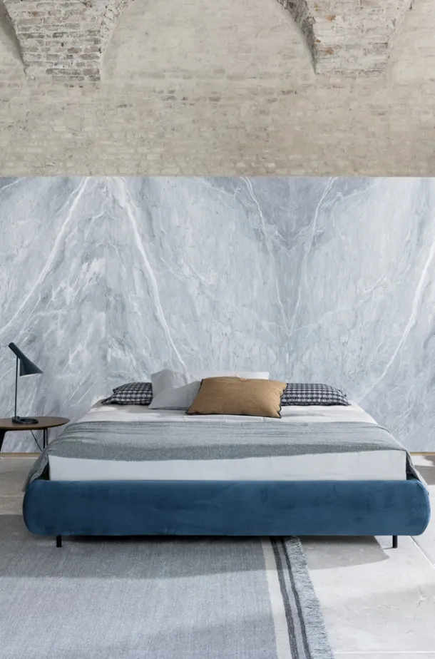 Plissé bed base by Flexteam