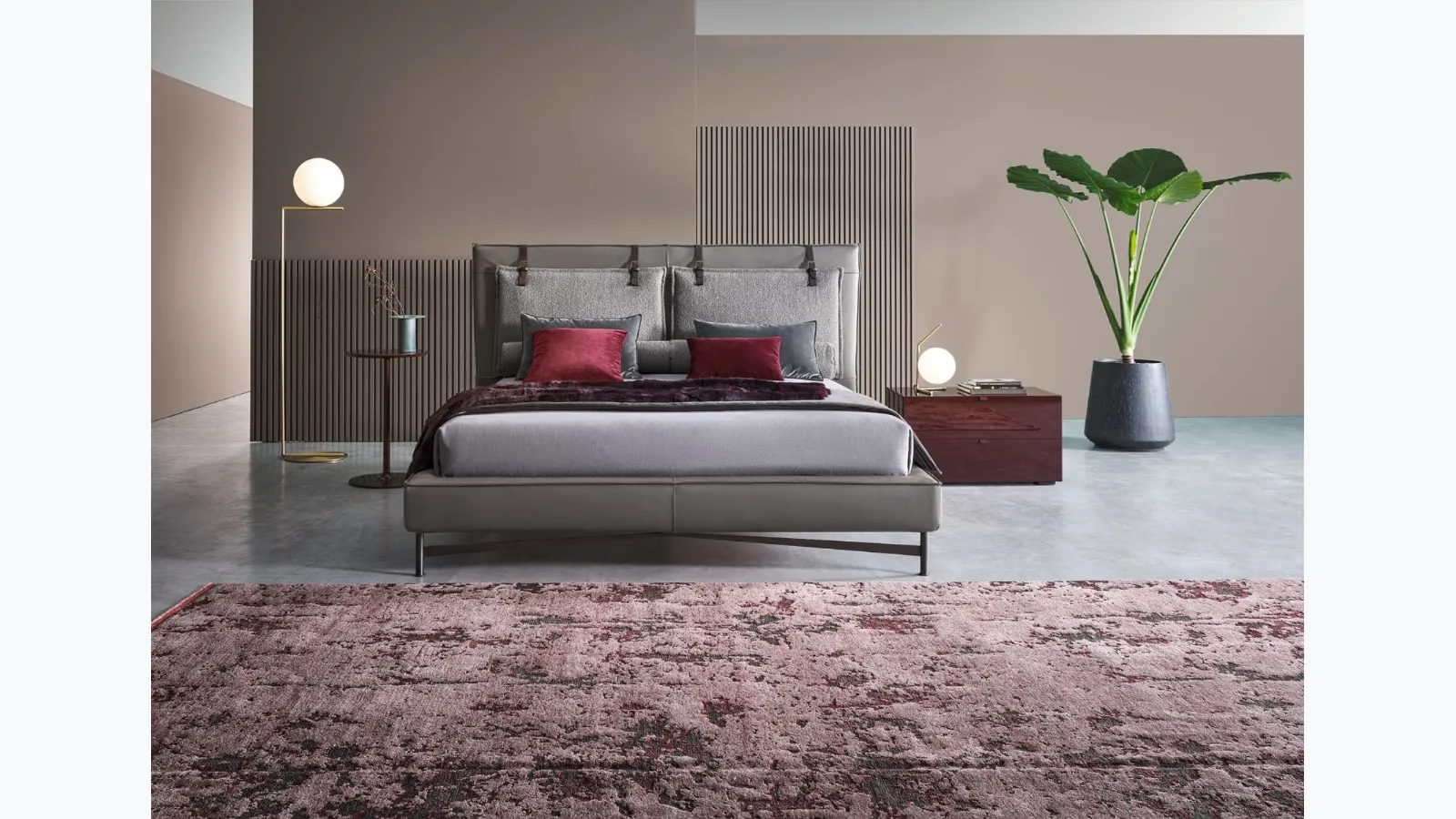 Bed with low headboard SP2802 by Twils.