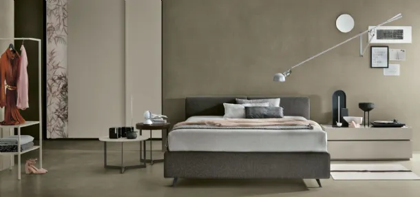Strong Bed by Tomasella