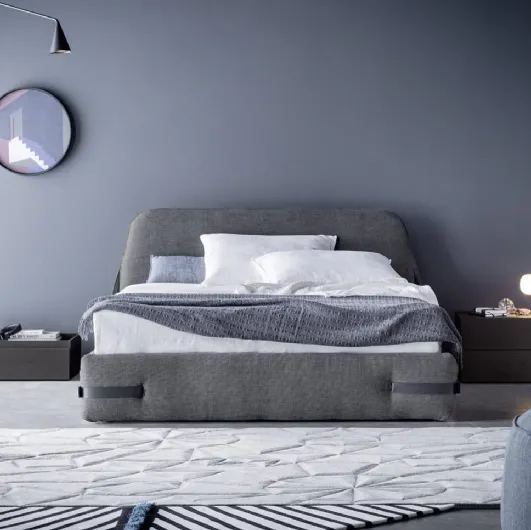 Tape bed with storage box by Novamobili.