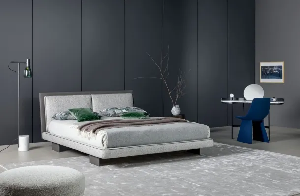 Tara double bed in fabric and leather by Bonaldo.
