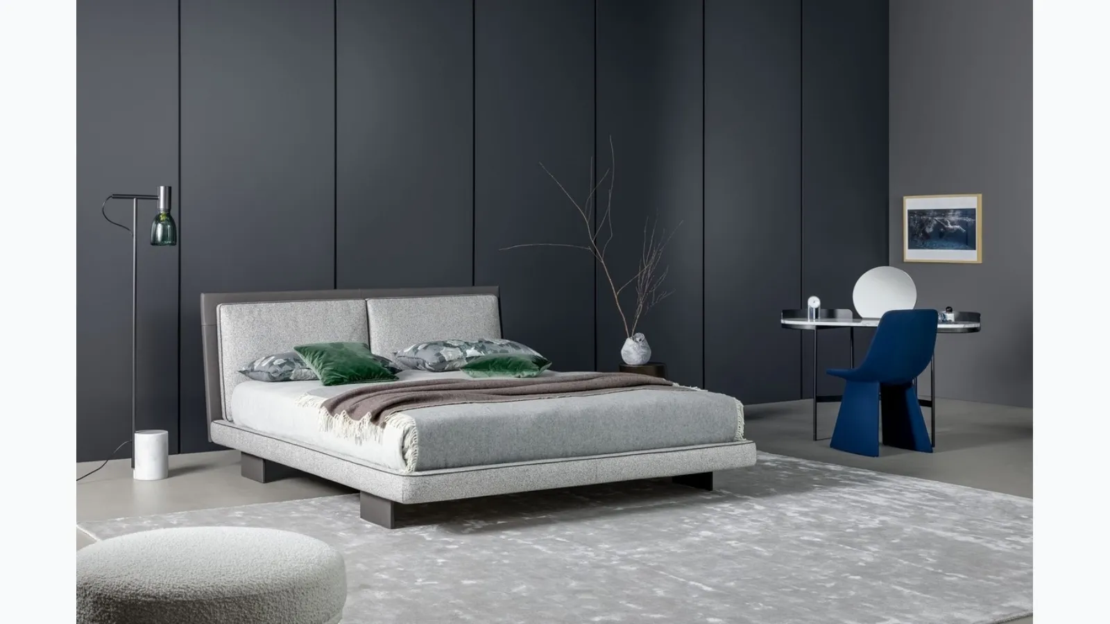 Tara double bed in fabric and leather by Bonaldo.