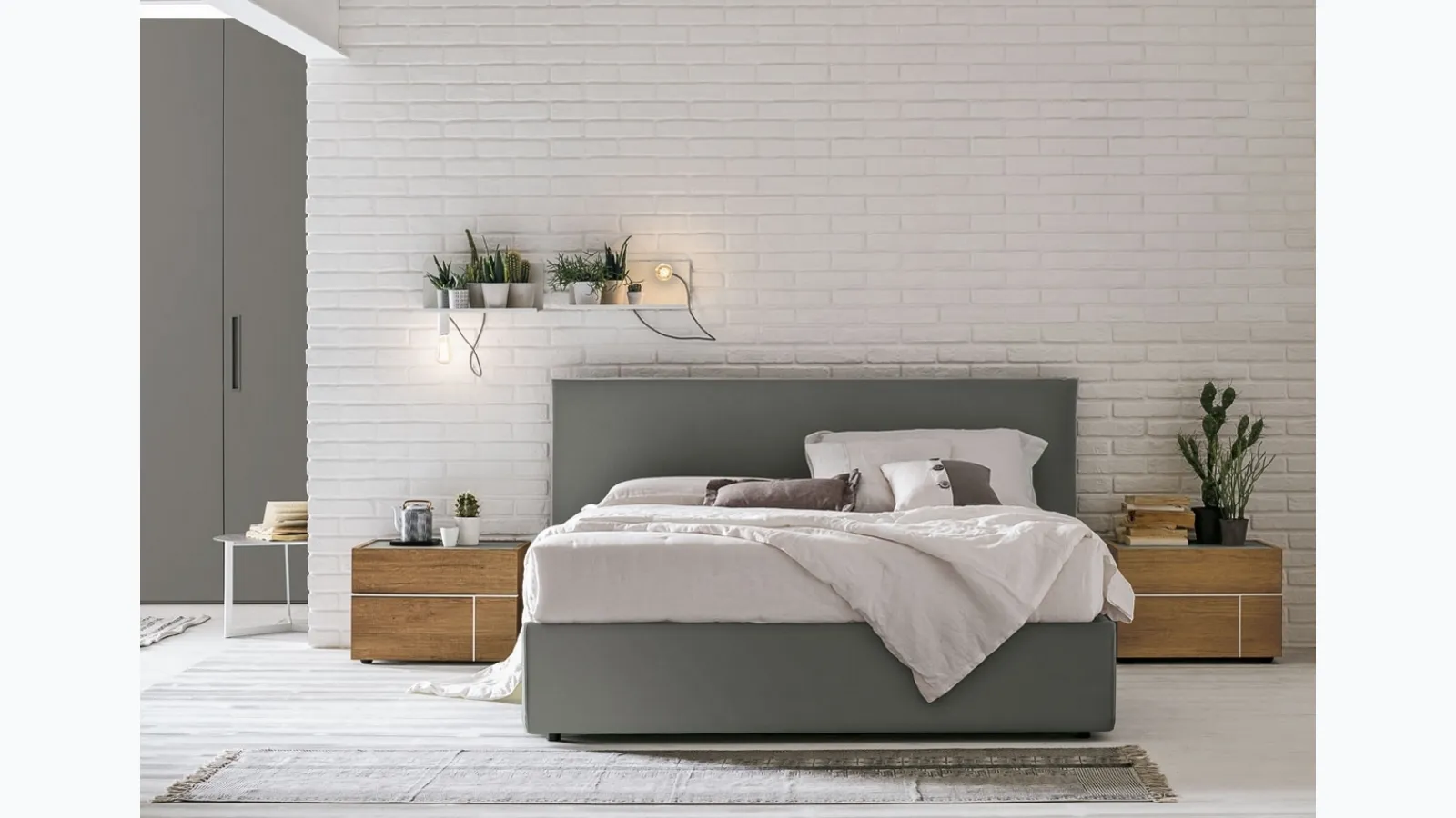 Ecopelle Zeno bed by Tomasella