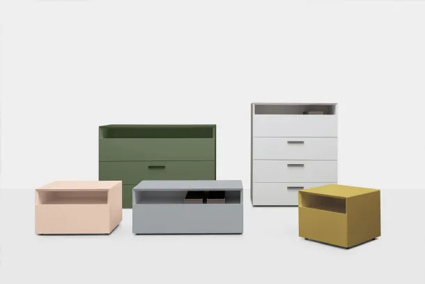 Night Avenue Group by Kristalia