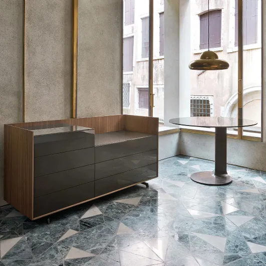 Cabaret Glass chest of drawers by Sangiacomo