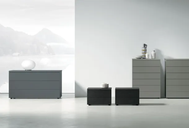 Notte Cooper group in lacquered or textured finish by Tomasella.