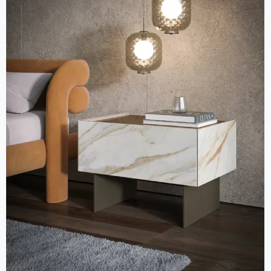 Bedside table Cristalia in printed glass by Tonin Casa