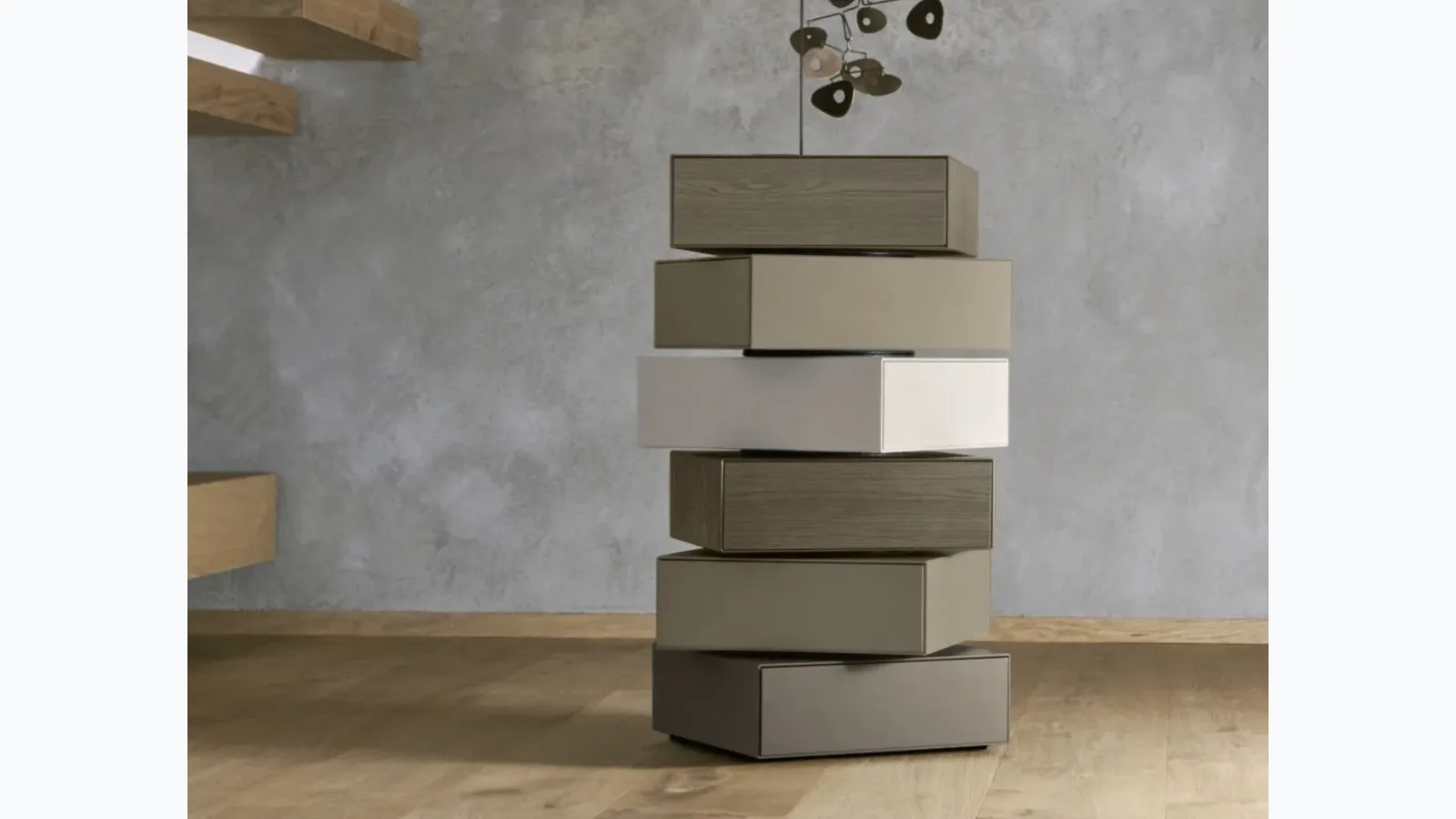 Domino Giro lacquered and wood chest of drawers by Sangiacomo.
