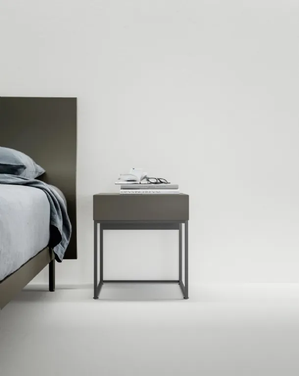 Filnox bedside table with metal base by Caccaro