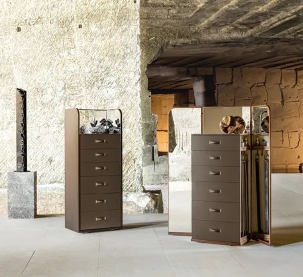 Giano chest of drawers in thermally treated oak with drawers lined in leather by Alivar.