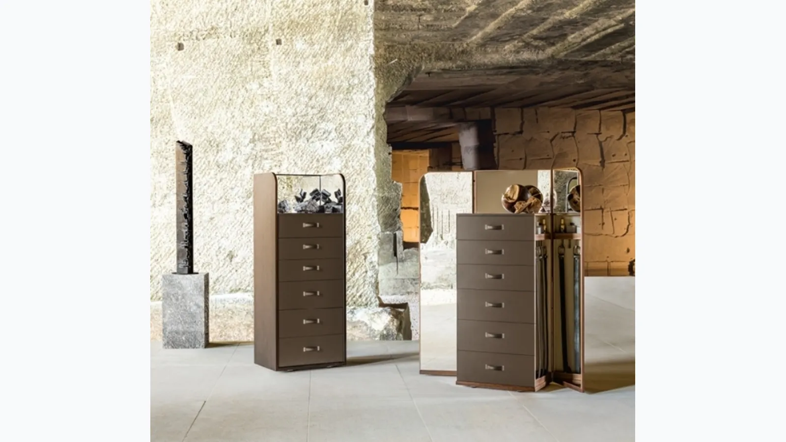 Giano chest of drawers in thermally treated oak with drawers lined in leather by Alivar.