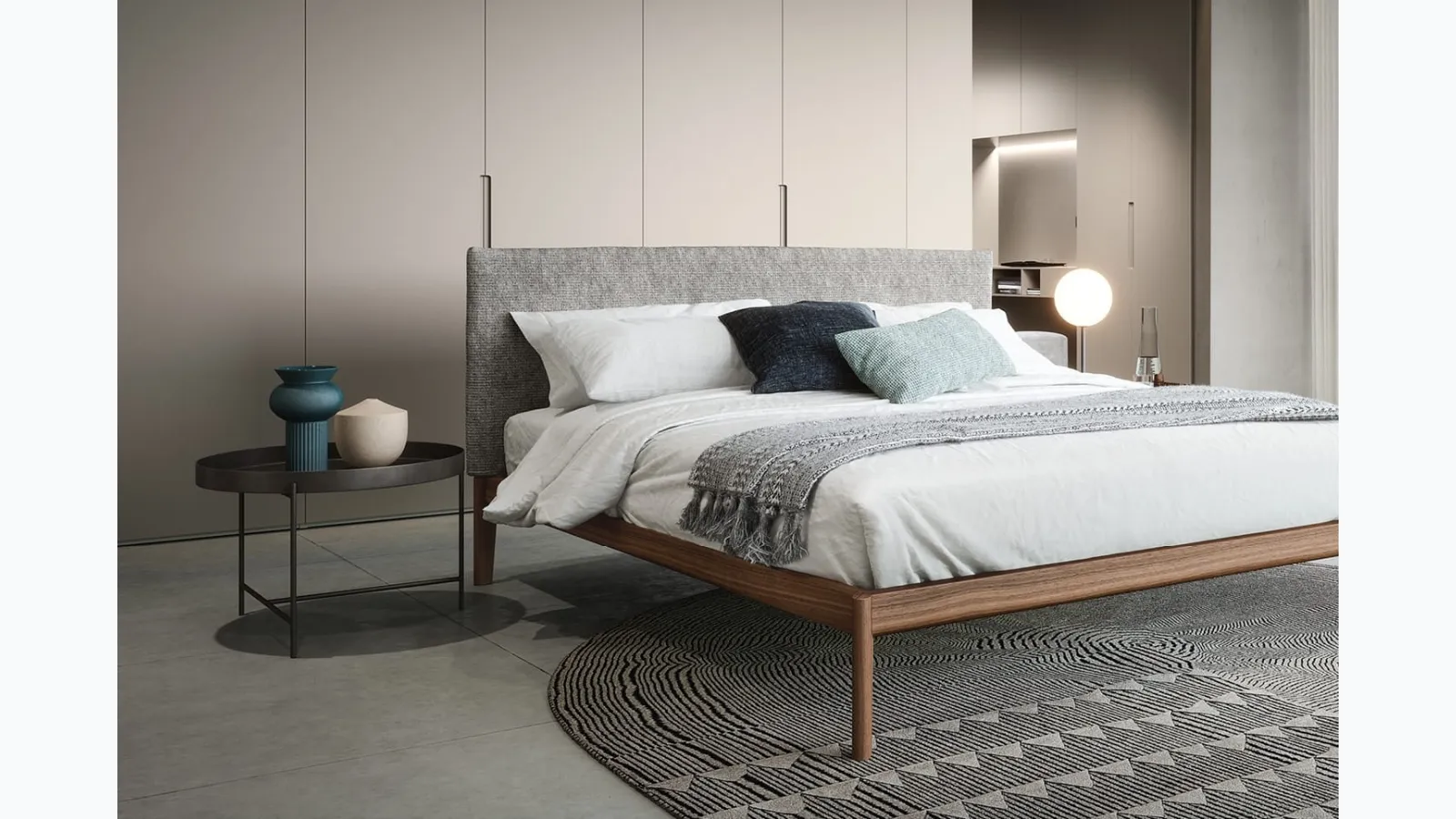 Metal bedside table Globe by Novamobili.