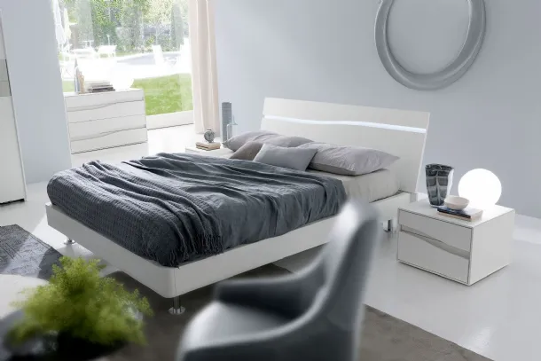 Night Group in white open-pore finish Infinity Wave of S75