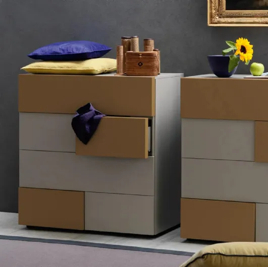 Chest of drawers from the Sangiacomo collection